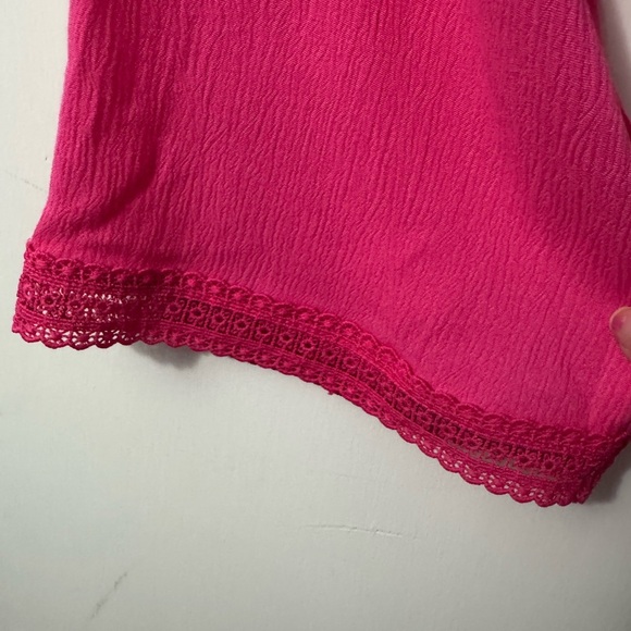 Hudson Gray Off the Shoulder Bell Sleeve Crop Top and Lace Shorts 2 Piece Set - Picture 2 of 10